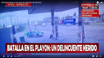 Carlos Aguilar en su perfil de Facebook